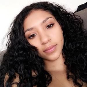 Meet your Posher, Daja